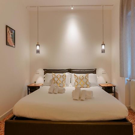 M&M Apartment Болоня Екстериор снимка
