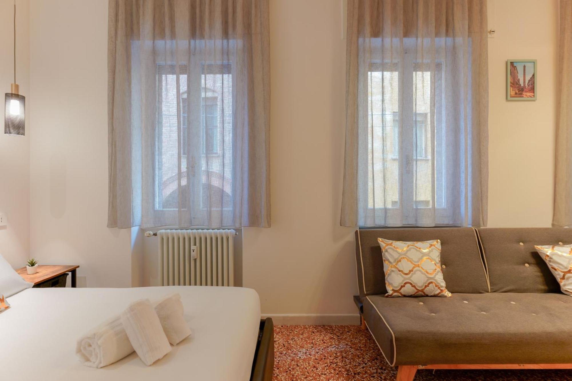 M&M Apartment Болоня Екстериор снимка