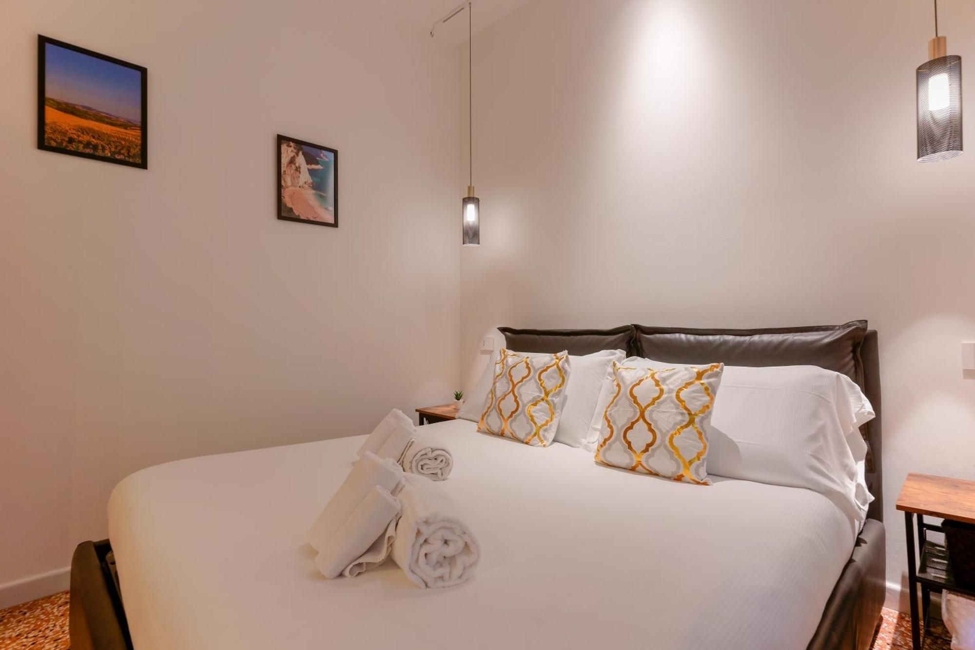 M&M Apartment Болоня Екстериор снимка