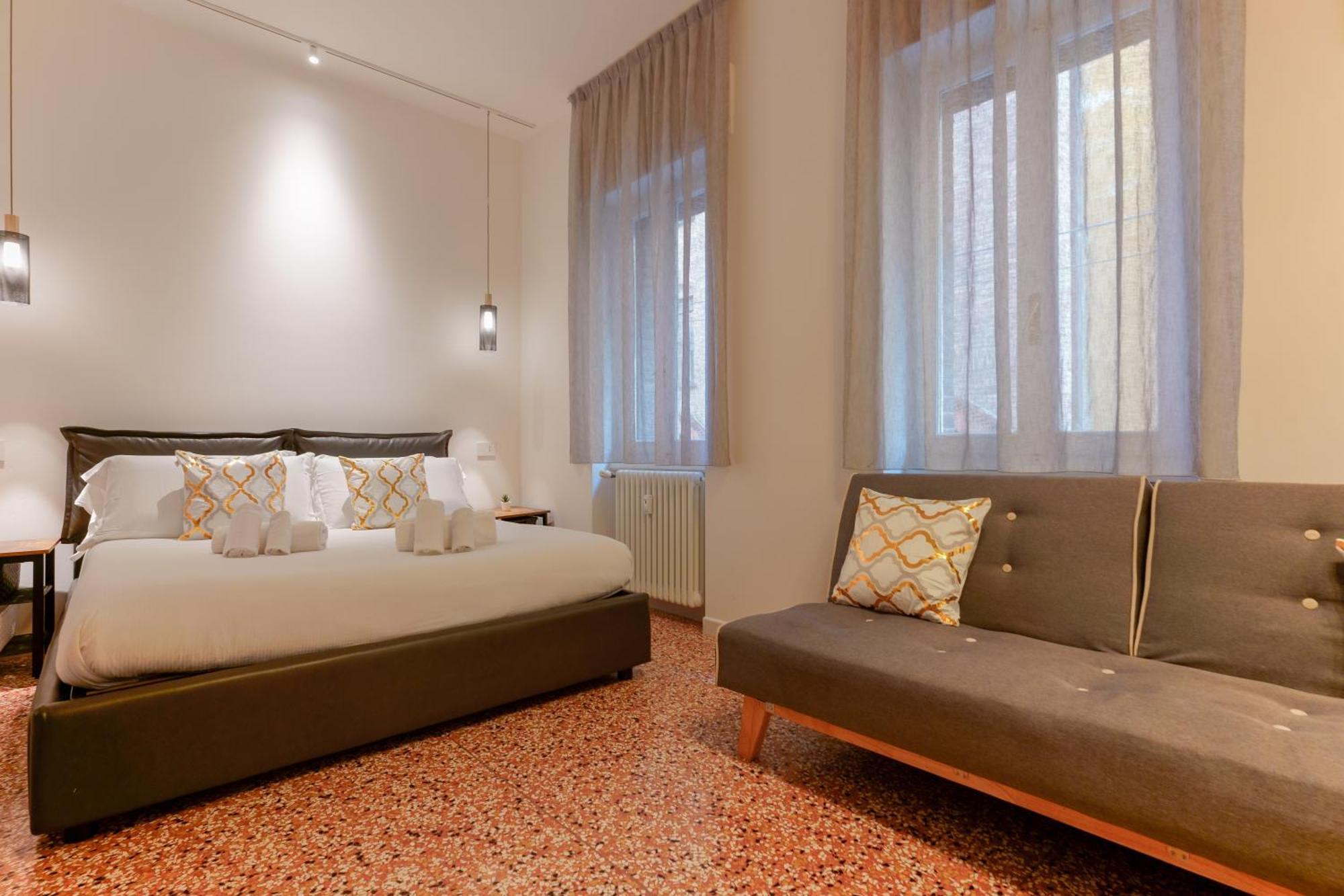 M&M Apartment Болоня Екстериор снимка